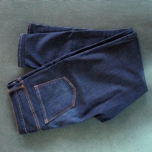 Gap True Skinny jeans